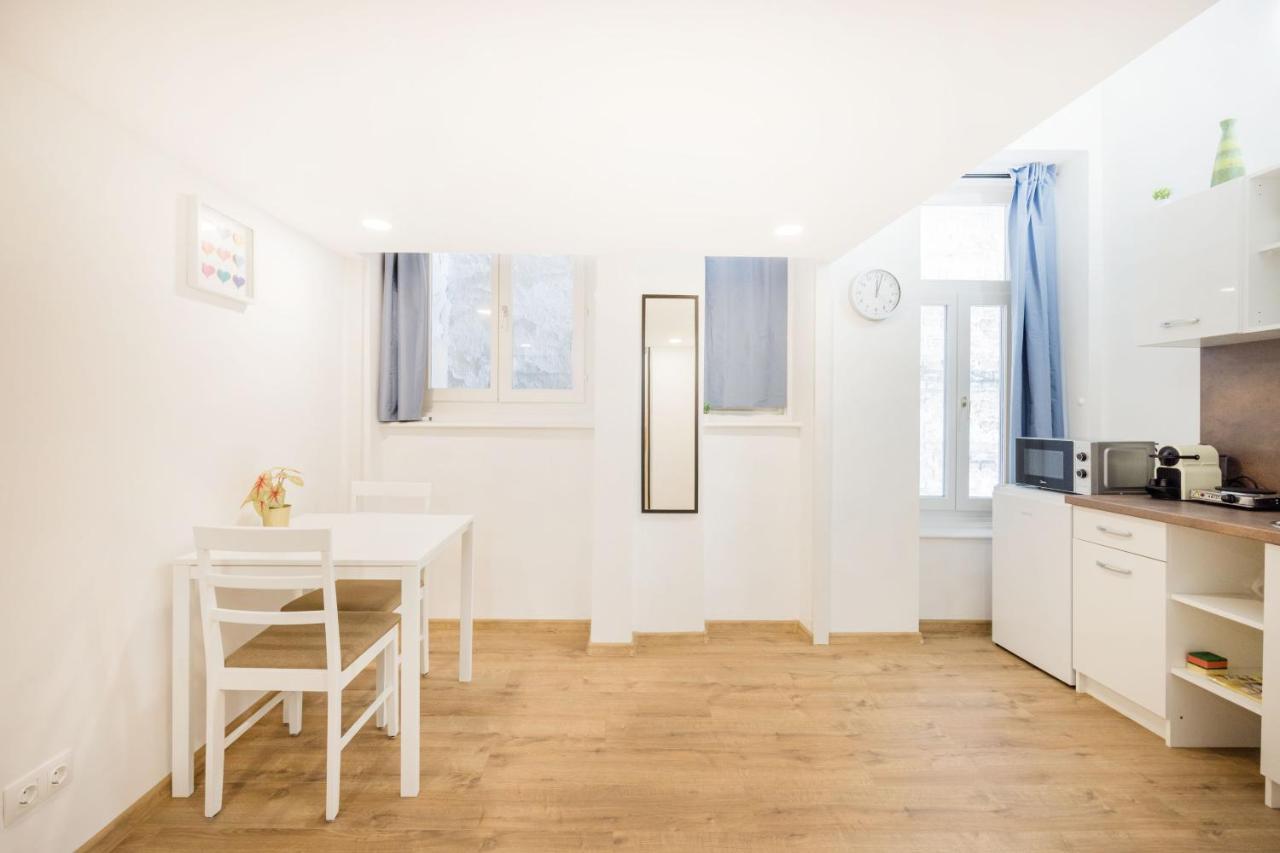 בודפשט V12 Apartments מראה חיצוני תמונה